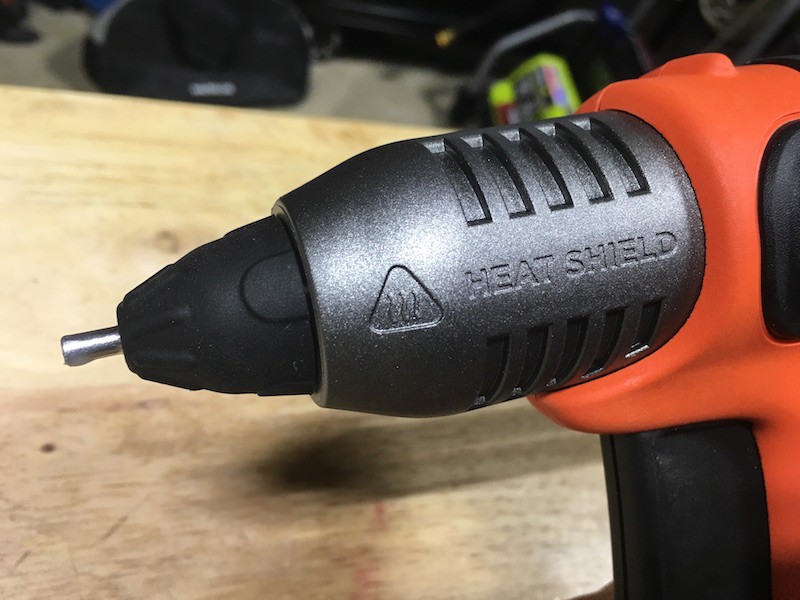 Black and Decker 20V Hot Glue Gun BDCGG20 - First Look - Tools In Action -  Power Tool Reviews