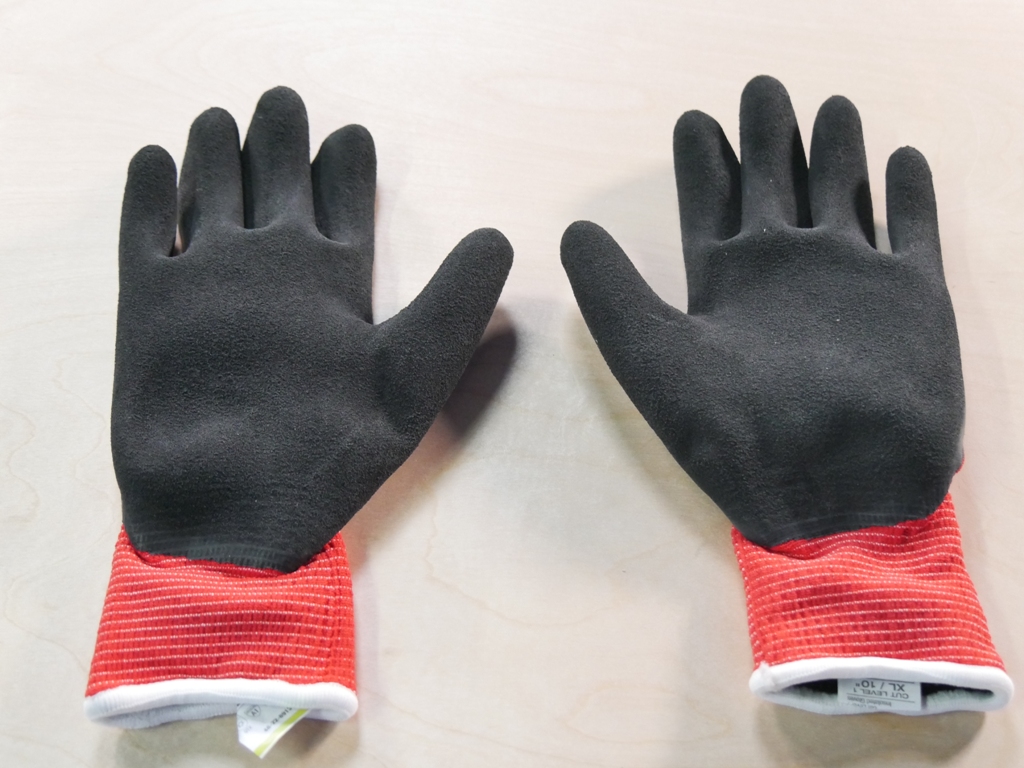 Milwaukee Red Nitrile Dipped Cut Resistant Winter Work Gloves REVIEW! # gloves #toolreviews #ansi 
