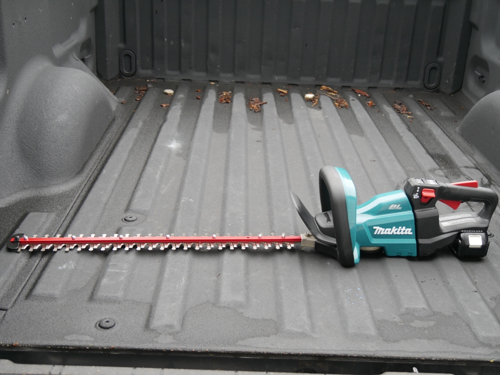 Makita Hedge Trimmer Review - Tools in