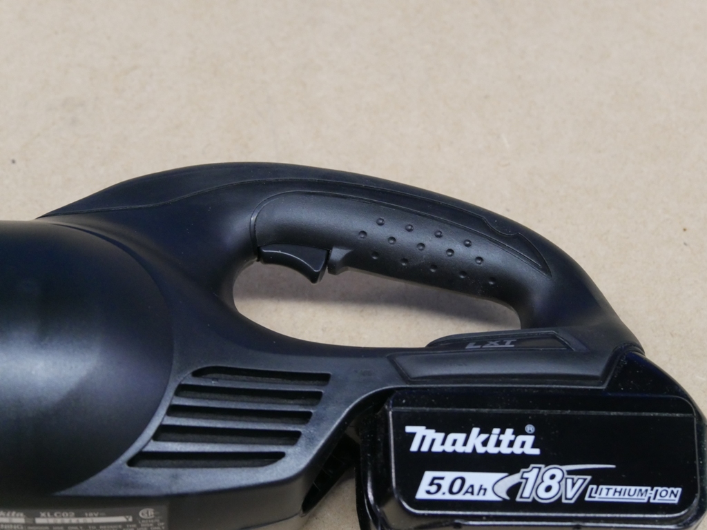 Makita Cyclonic Cordless Vacuum