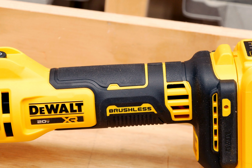 DEWALT 1/8 Inch Collet For Drywall Cut-Out Tools - DCE55018 Replacement