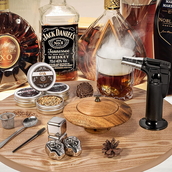 2023 Father's Day Gift Guide Item #13 Smoked cocktail Gift Set