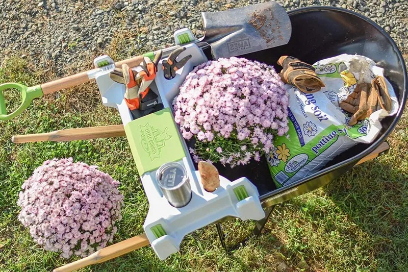 Mother's Day Gift Guide garden tray for wheelbarrow