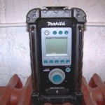 makita-lxt-job-site-radio-home