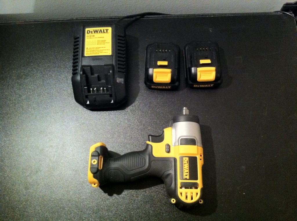 Dewalt Impact 12V MAX 3/8" Impact Wrench DCF813S2 Tools In Action