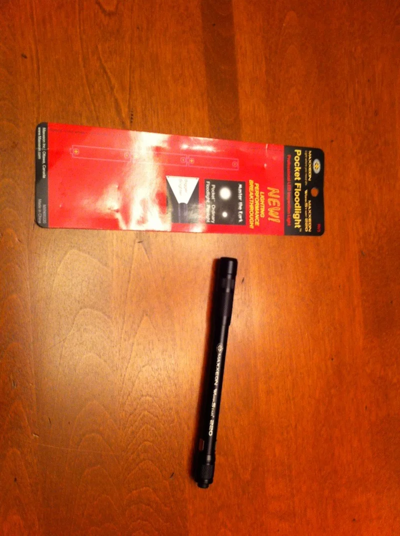 Maxxeon WorkStar 220 Pocket Flood Light – Review