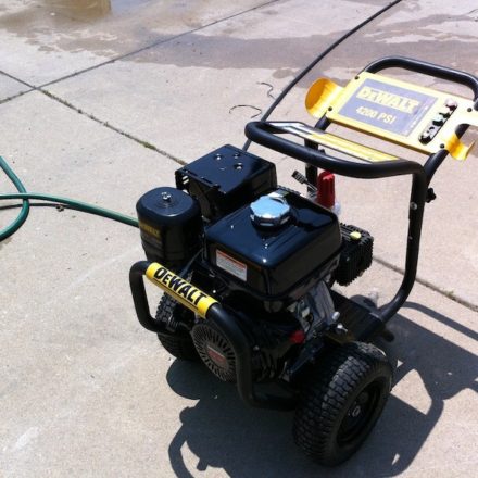 DeWALT 4200 PSI Pressure Washer DPW4240 - Review - Tools In Action ...