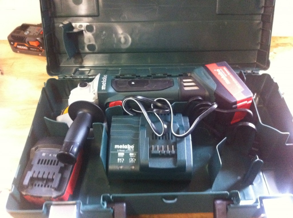 Metabo w18 ltx 18 volt 4 1/2 inch cordless angle grinder 