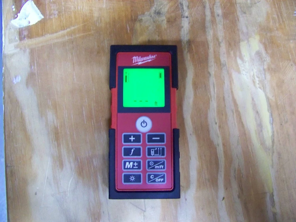 Milwaukee Laser Meter4
