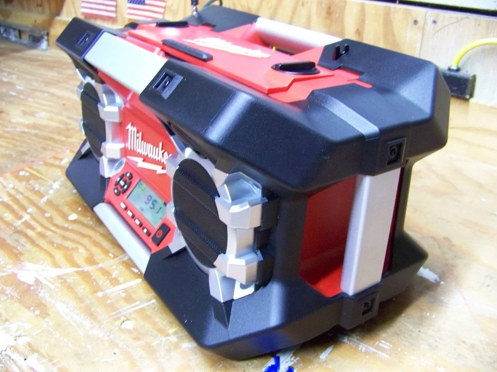 Milwaukee M18 Digital Job Site Radio 2790-20