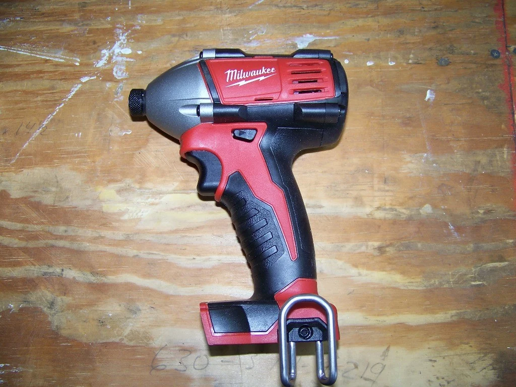 Milwaukee M18 Impact Driver1