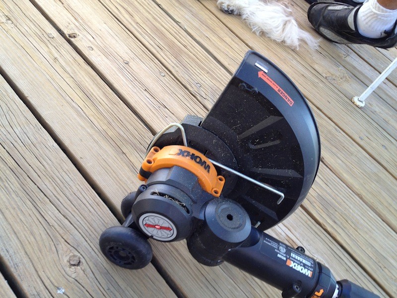 electric trimmer and edger