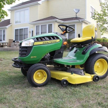 John Deere D170 Lawn Tractor - Review - Tools In Action - Power Tool ...