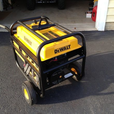 DeWalt DXGN7200 7200 Watt Commercial Generator - Review - Tools In ...