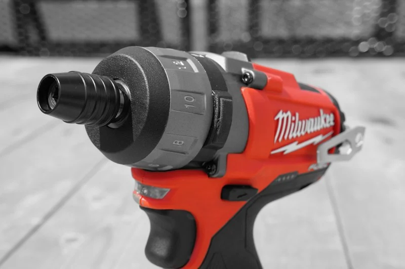 Milwaukee M12 Fuel 1/4″ Hex Screwdriver Kit Review – Model 2402-22