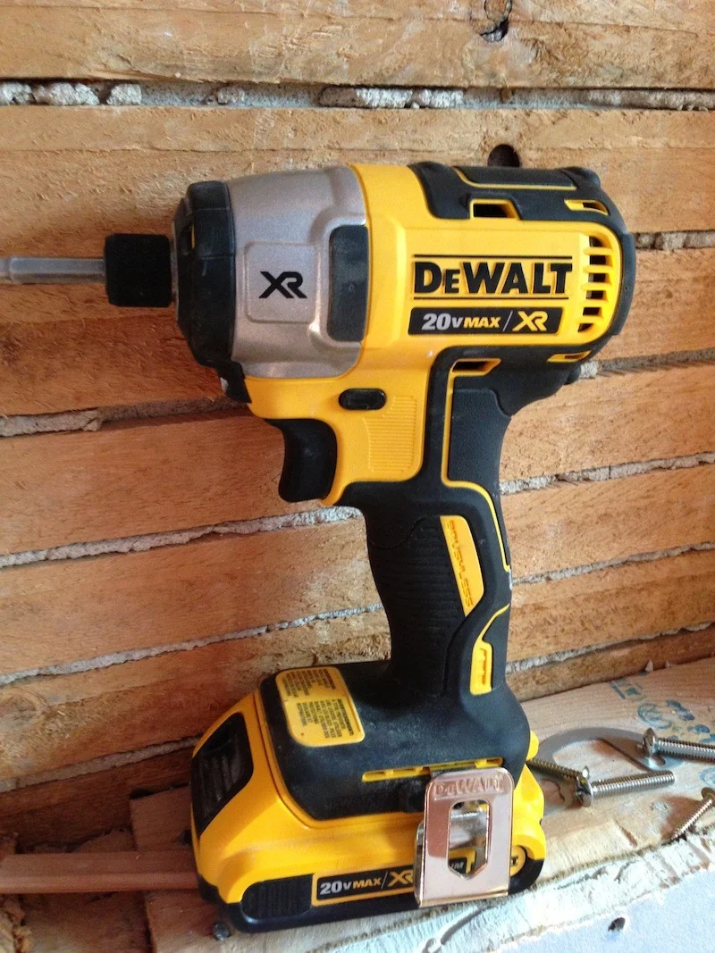 Dewalt DCF886