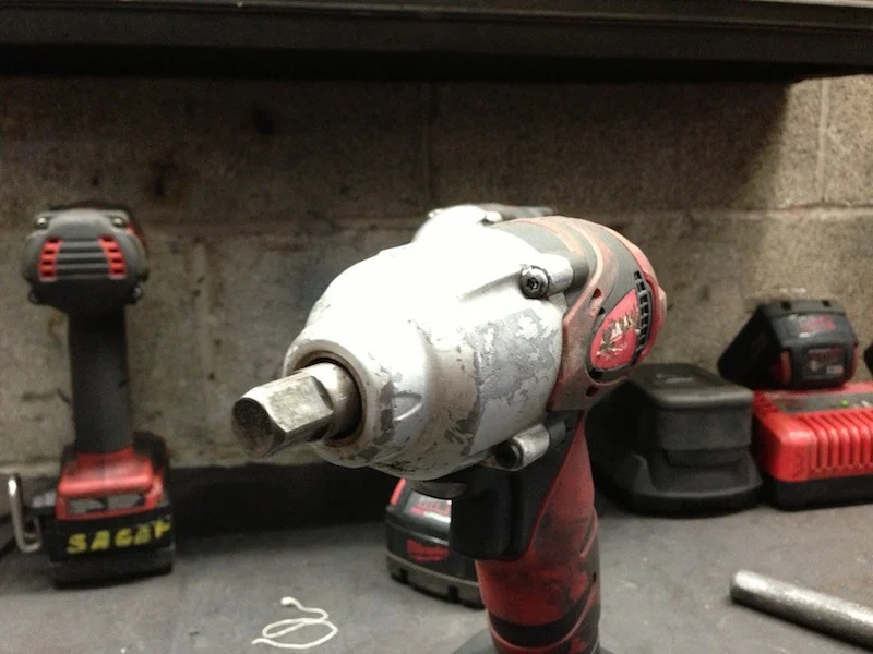 ACDelco ARI2061 18V 1/2 Impact Wrench 1 Year Review – Tough Tested