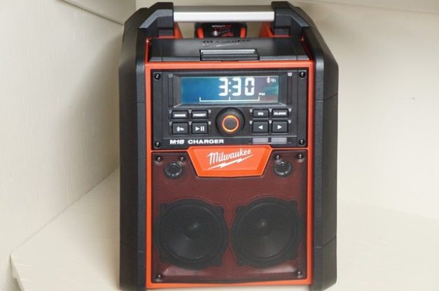 Milwaukee M18 Bluetooth Radio Review - Model 2792-20 - Tools In Action