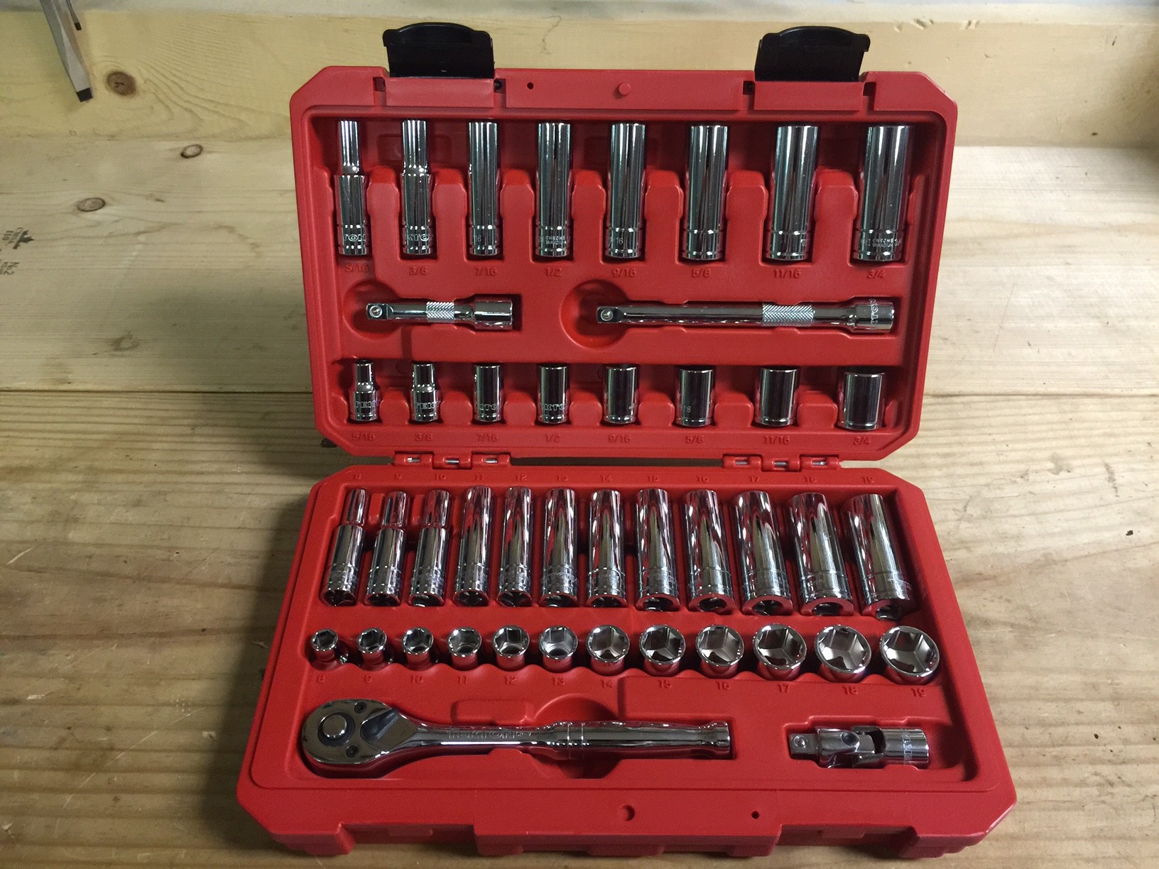 New Socket Sets from TEKTON - Tools In Action - Power Tool Reviews