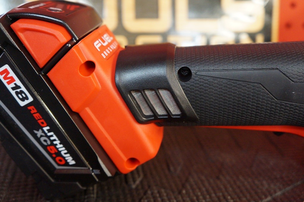 Milwaukee 2783