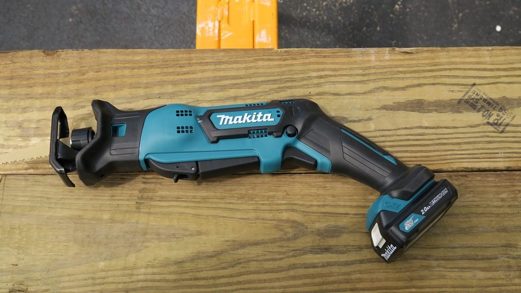 Makita 12v reciprocating saw 6