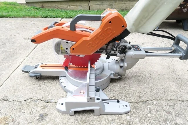 RIDGID Miter Saw – 10 in. Sliding Compound Miter Saw – MS255SR