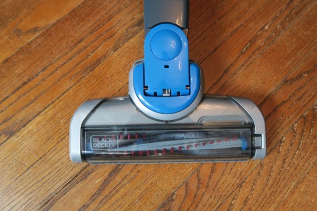 Black & Decker SmartTech Vacuum - Tools in Action