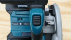 Makita Cordless Plunge Circular Saw Review 09