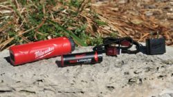 Milwaukee Rechargeable Light Review Charger Kit 01