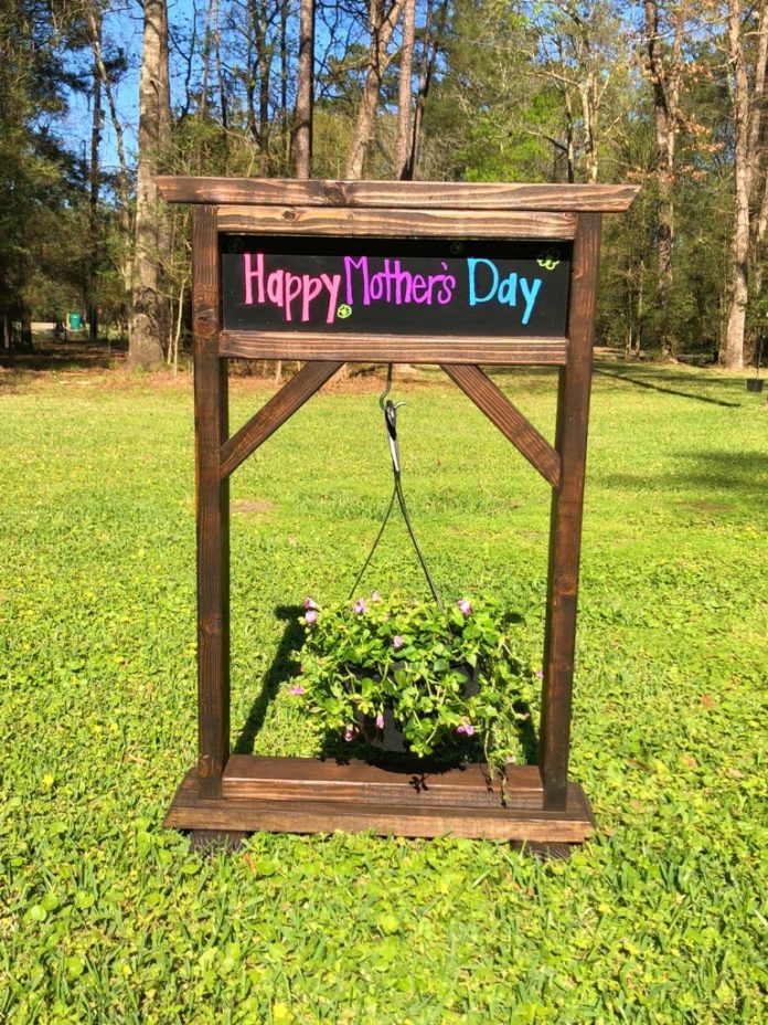 Hanging Planter with Chalkboard