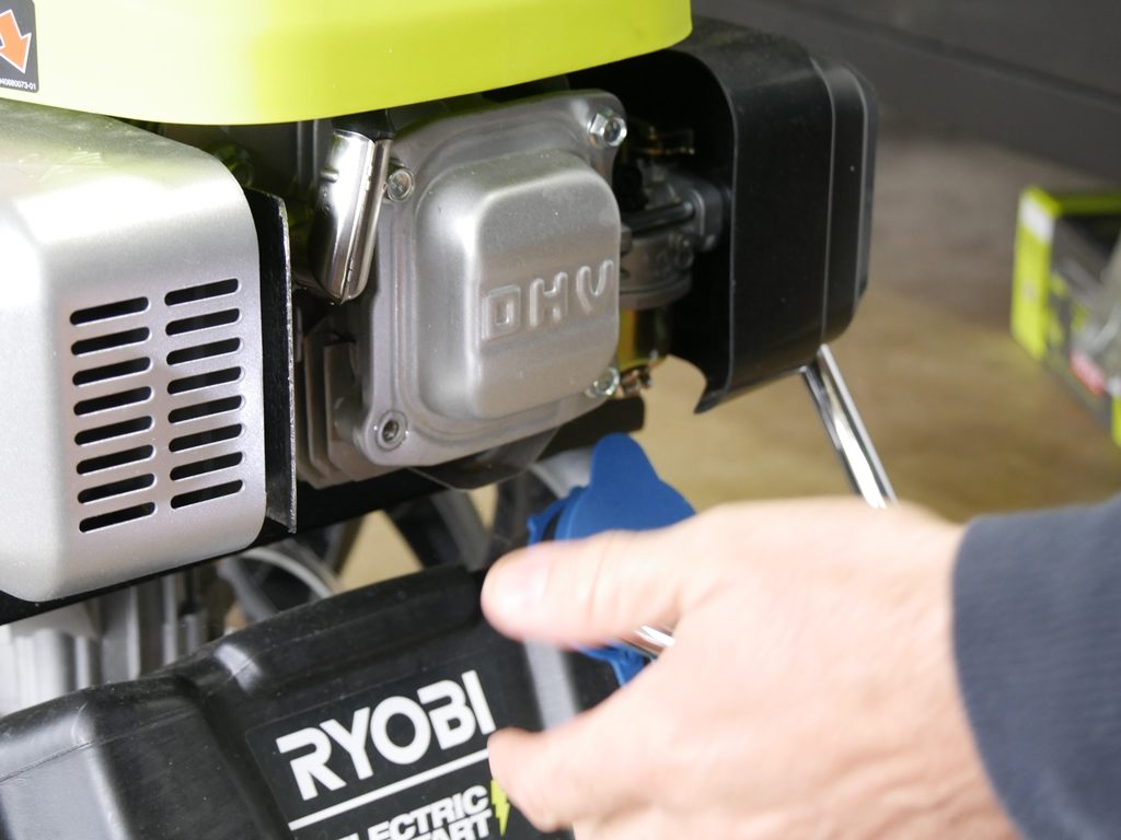 Makita 12V Impact Wrench Review