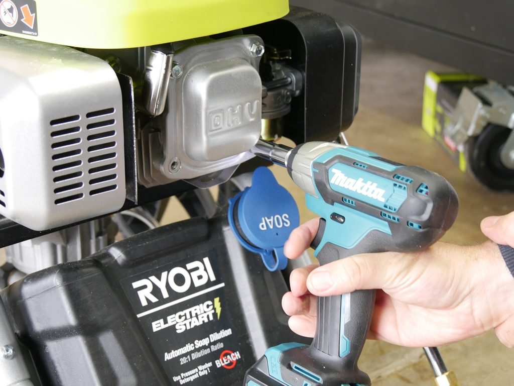 Makita 12V Impact Wrench Review