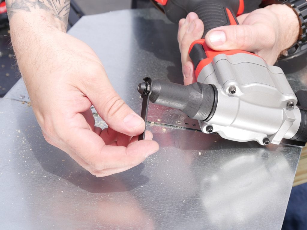Milwaukee rivet tool review 21