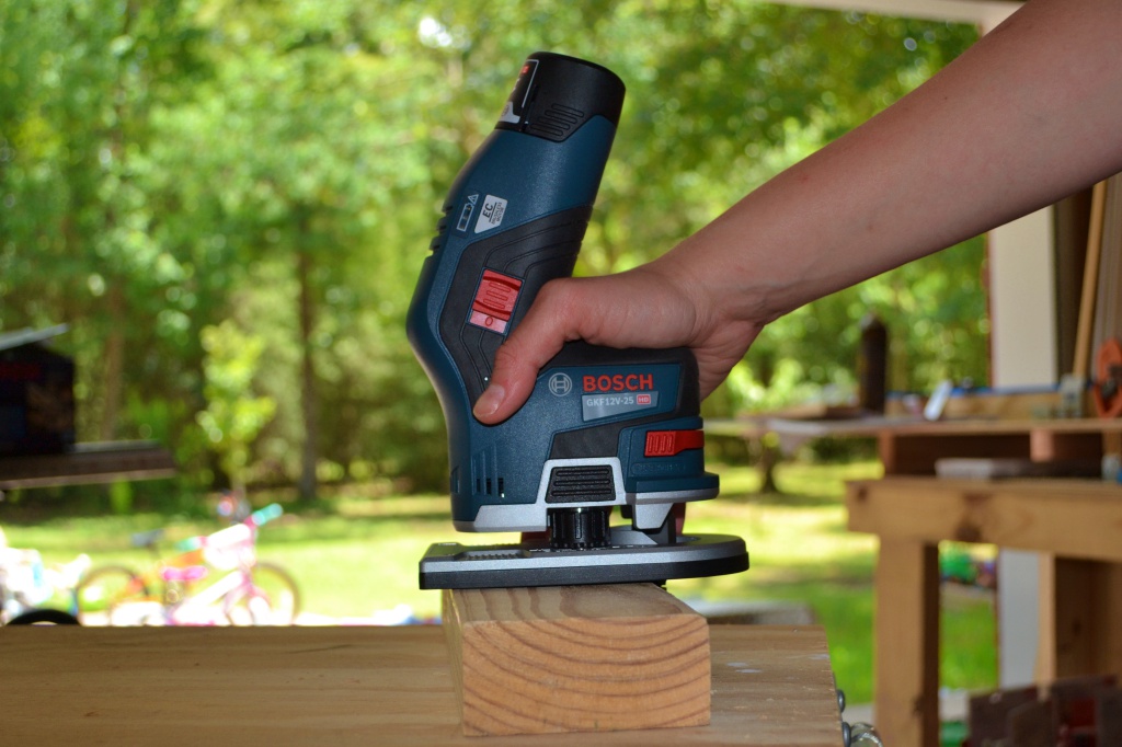Bosch Cordless Palm Router Review