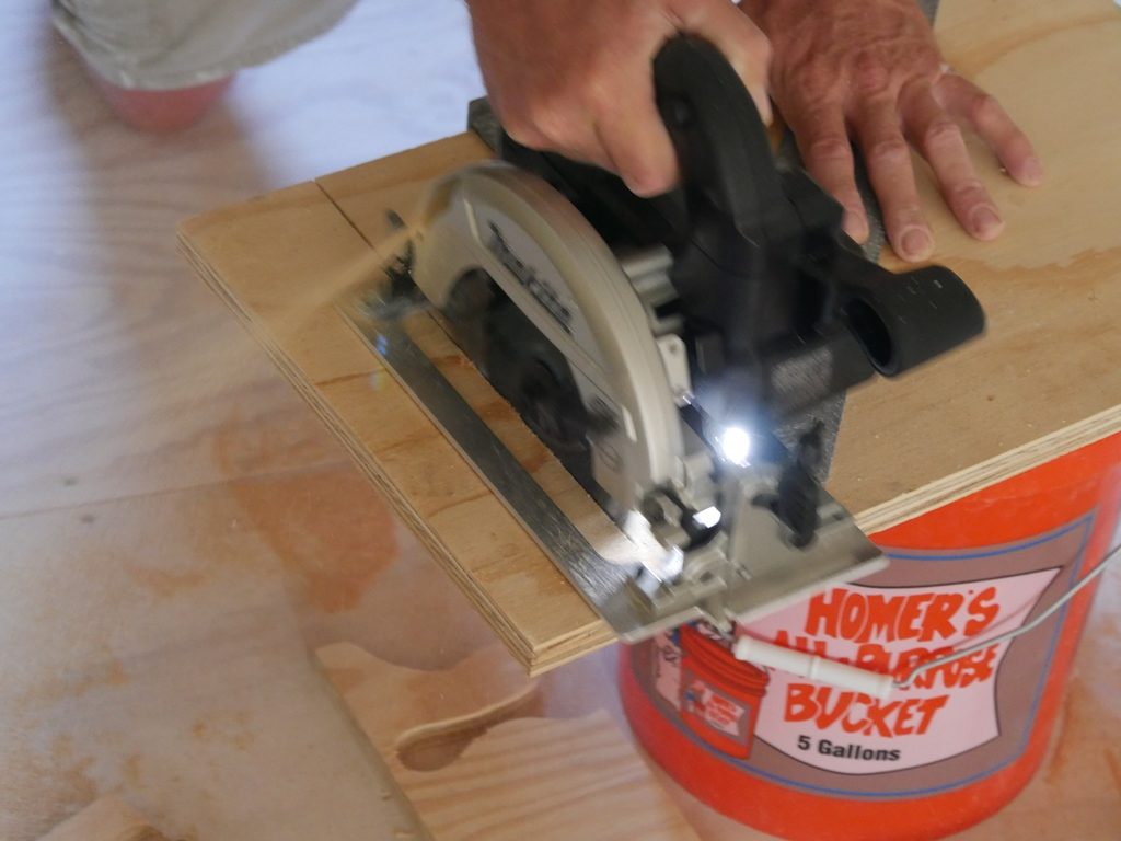 Makita Sub Compact Circular Saw Review