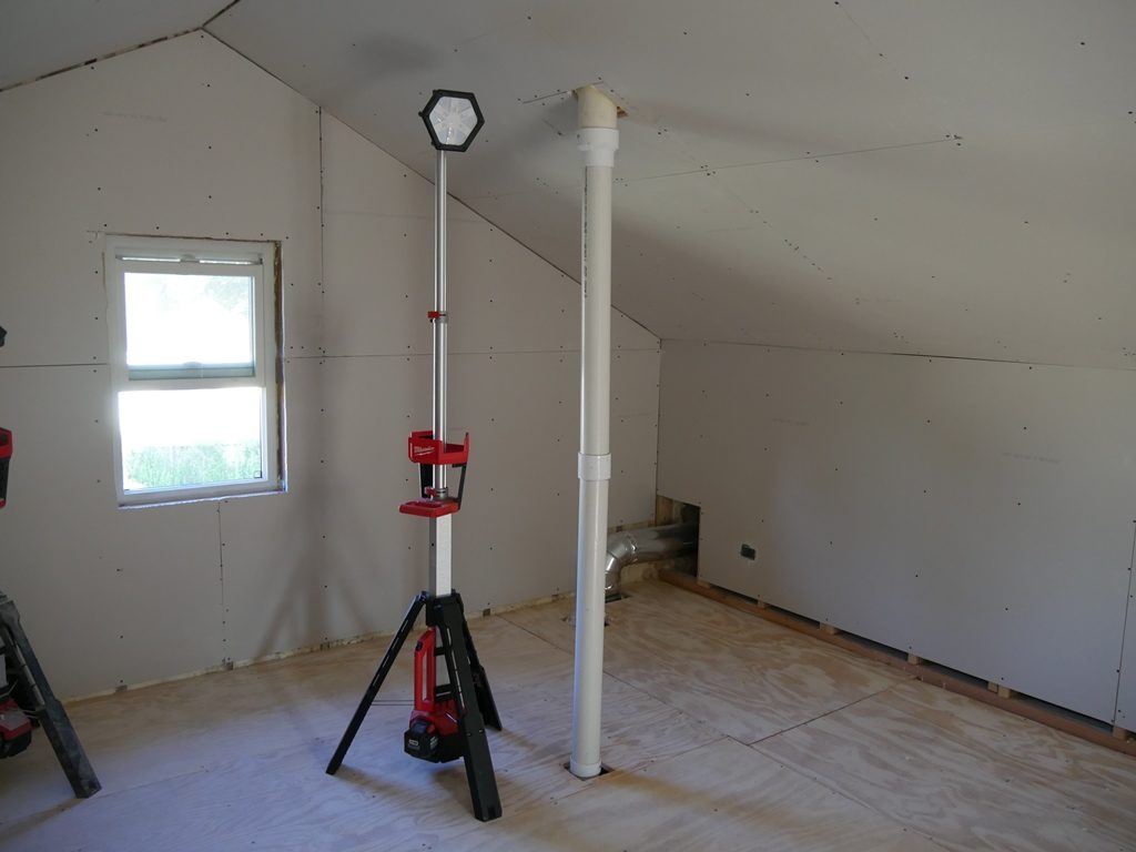 Milwaukee 2131 Tower Light Review