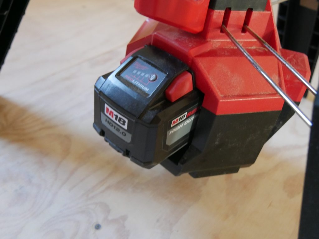 Milwaukee 2131 Tower Light Review