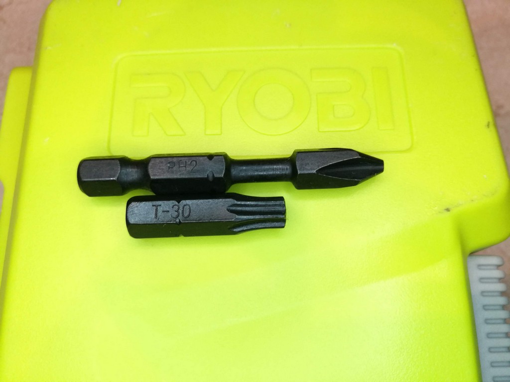 Ryobi 68pc Driving Kit Review