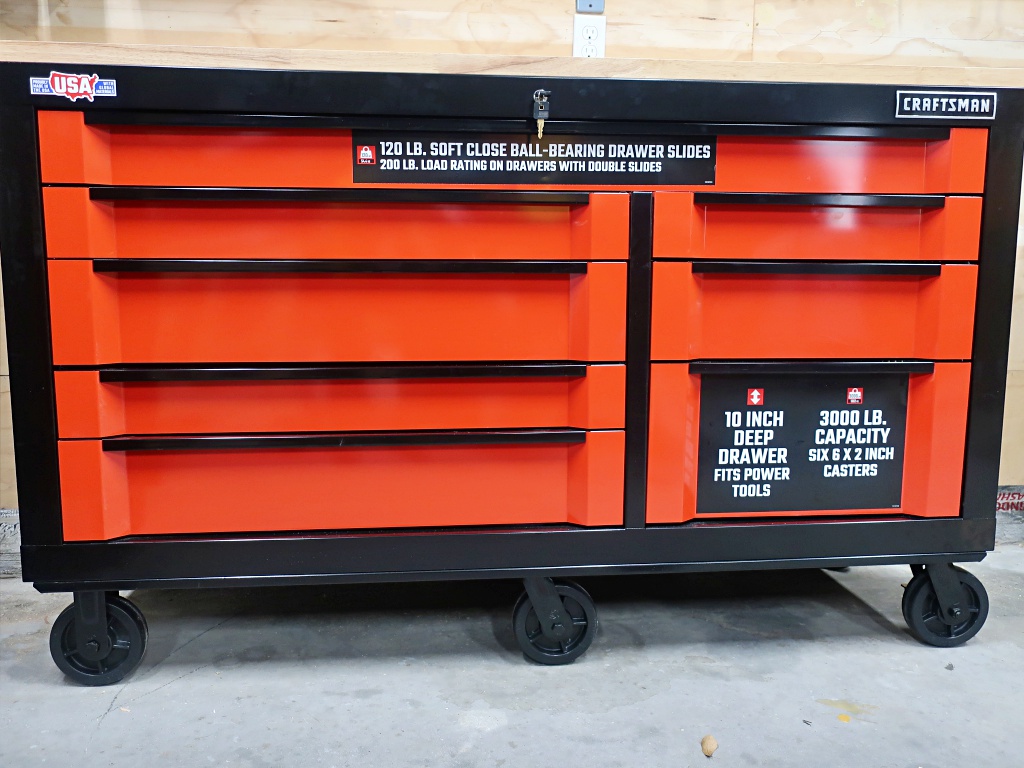 https://toolsinaction.com/wp-content/uploads/2019/03/Craftsman-3000-Series-Tool-Chest-Review09.jpg