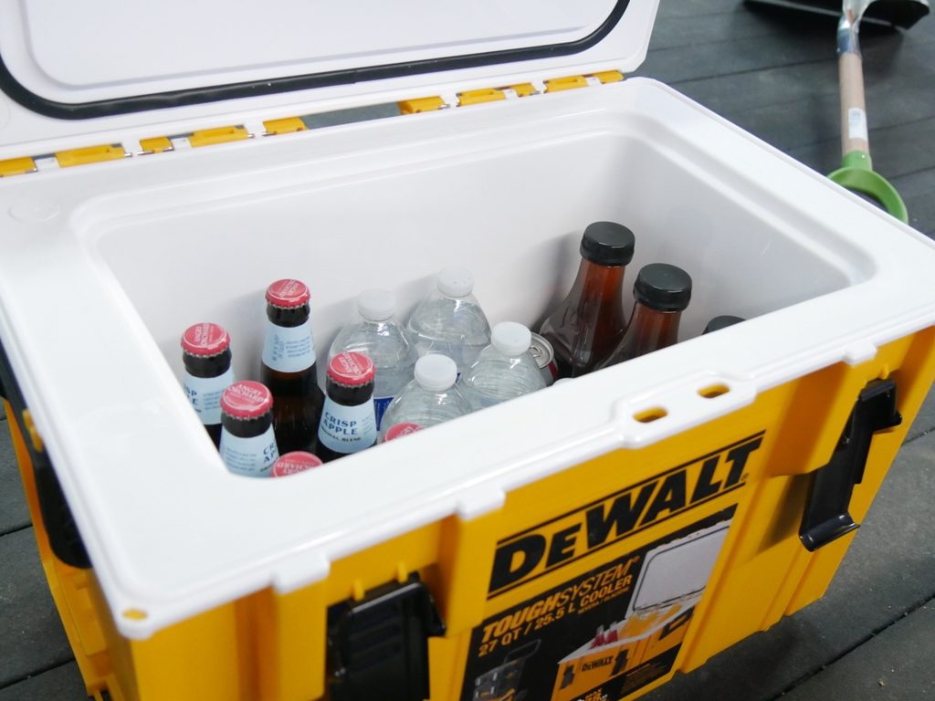 Dewalt Cooler Review