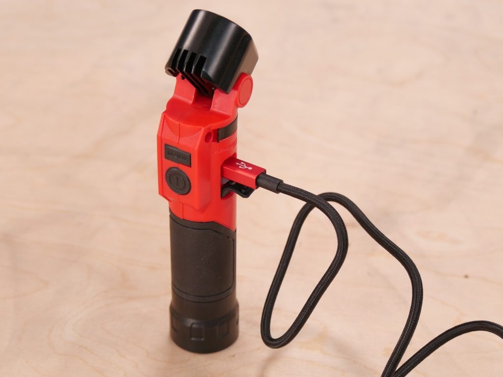 Milwaukee 4v light review 13