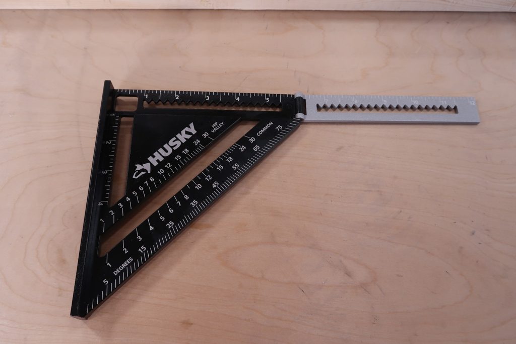 Husky Extendable Square