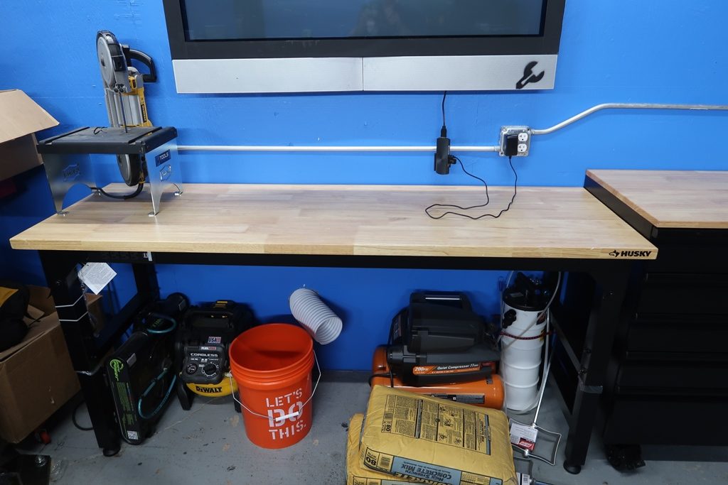 Husky Workbench
