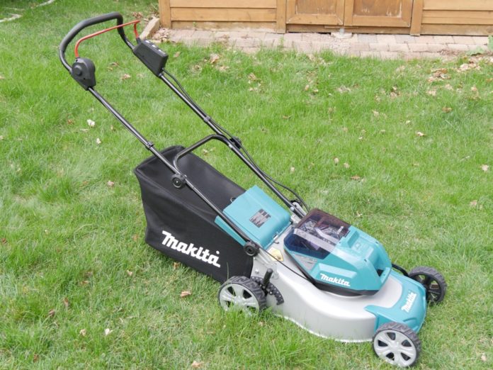 Makita Cordless Lawn Mower Review