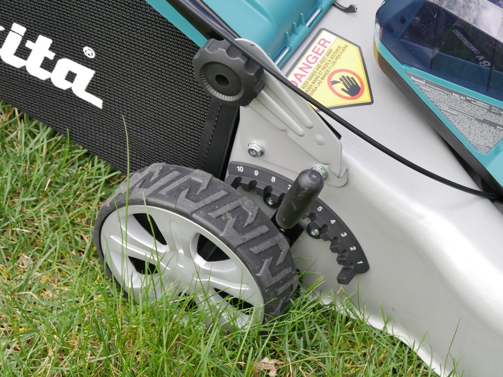 Makita Cordless Lawn mower