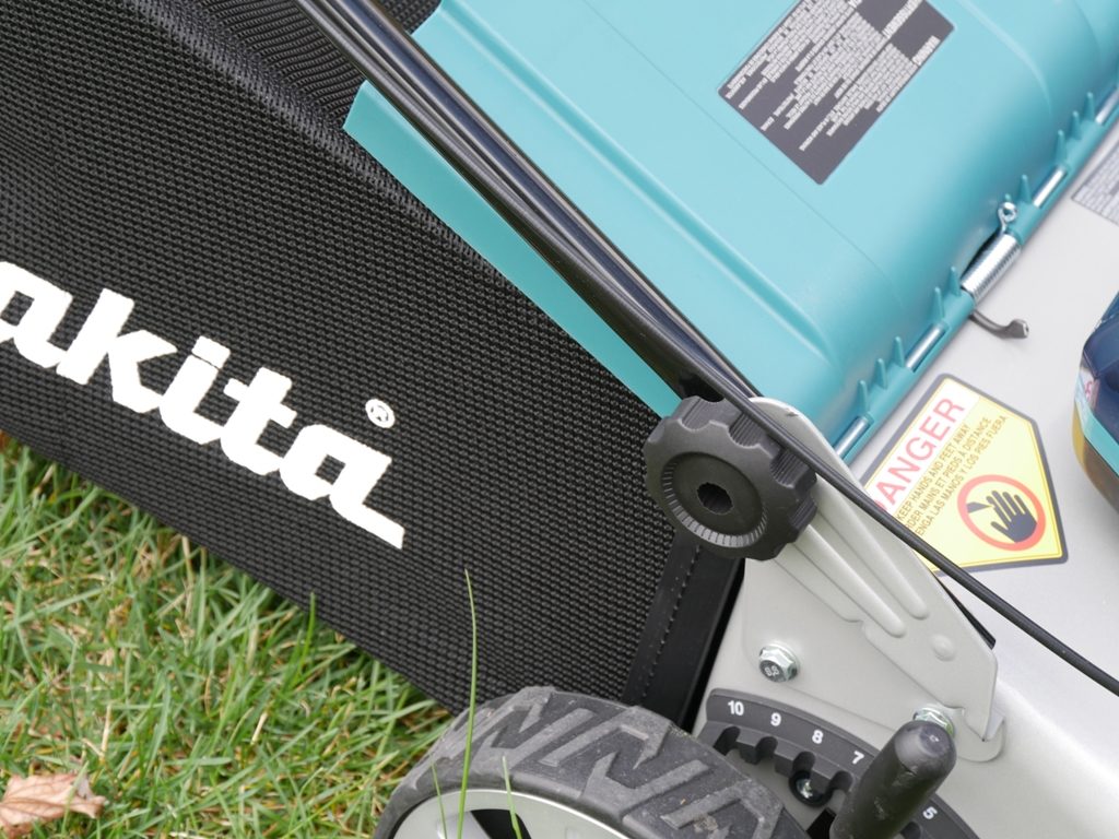 Makita Cordless Lawn mower