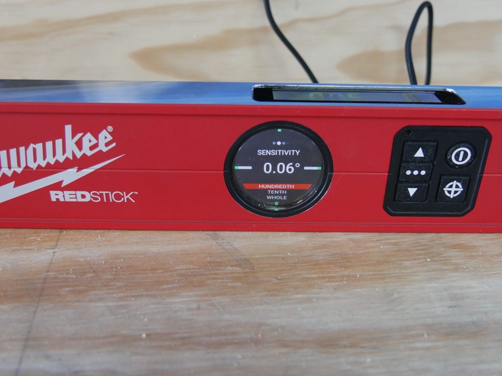 Milwaukee PinPoint Level Review