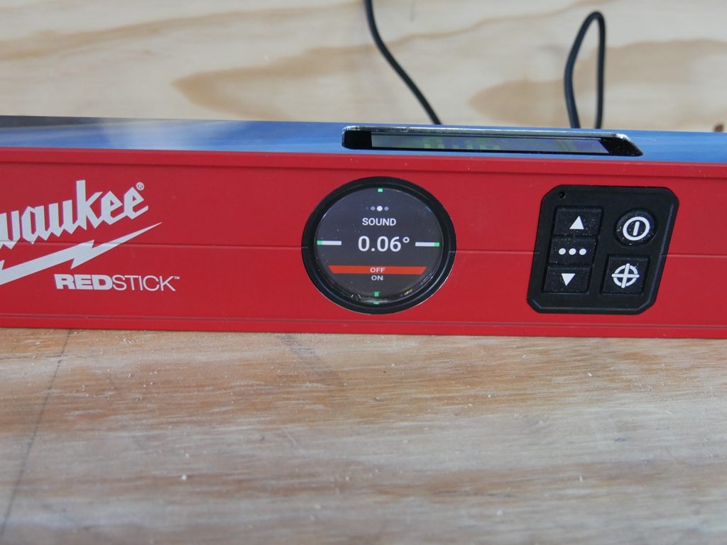 Milwaukee PinPoint Level Review