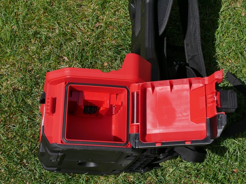 Milwaukee Switch Tank Review