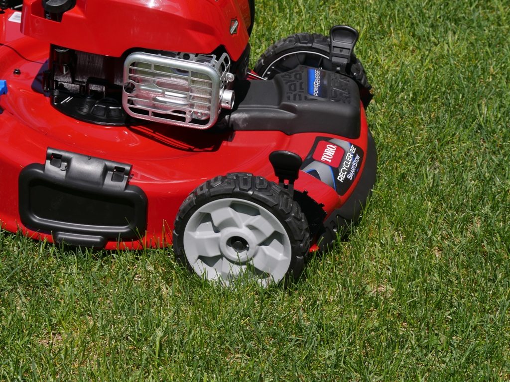 Toro Personal Pace with Briggs & Stratton Engine